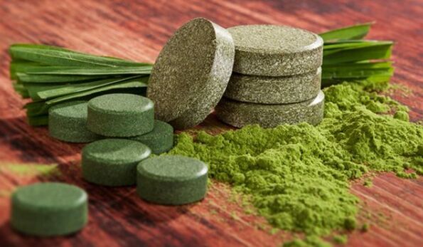 Spirulīna ir noderīga vīriešiem, jo ​​tajā ir augsts aminoskābju saturs